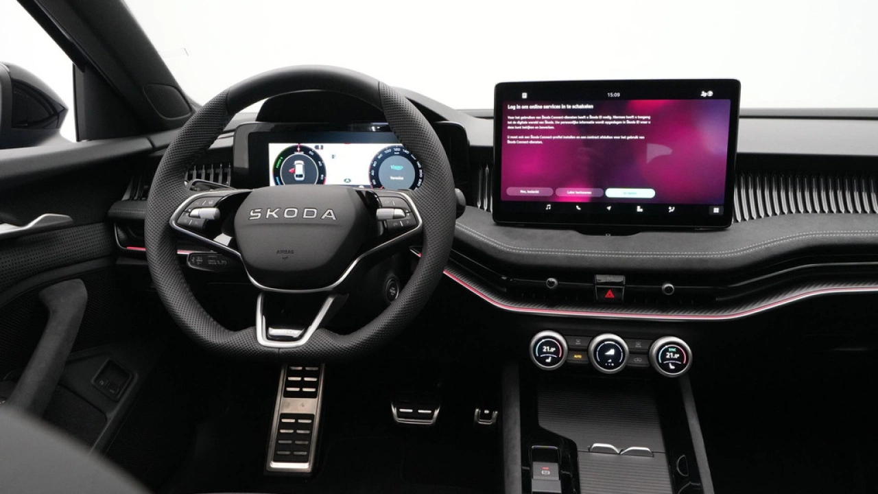 Škoda Superb Combi 1.5 TSI PHEV Sportline Business