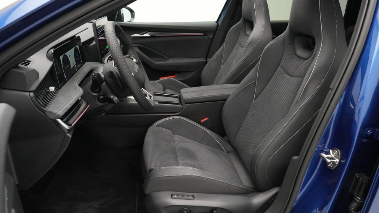 Škoda Superb Combi 1.5 TSI PHEV Sportline Business
