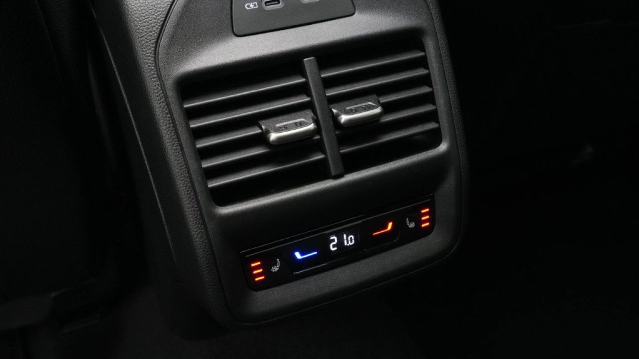 Škoda Superb Combi 1.5 TSI PHEV Sportline Business
