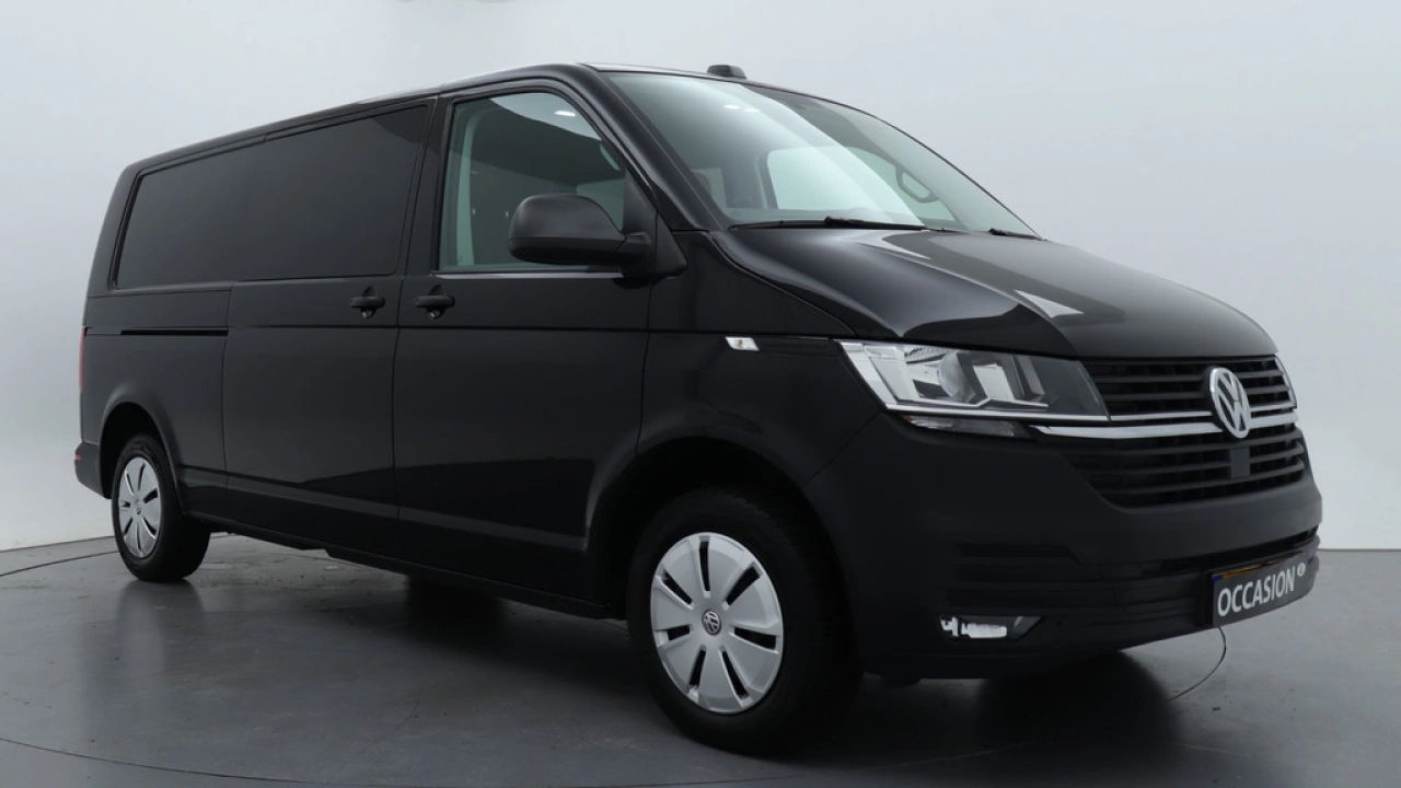 VW Bedrijfswagens Transporter 2.0 TDI L2H1 28 Comfortline Dubbele Cabine