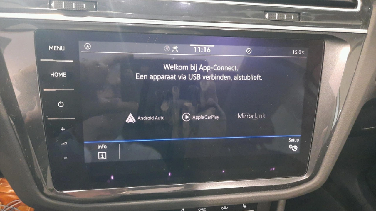 Volkswagen Tiguan 1.5 TSI 150pk Life Business DSG | Trekhaak | Camera