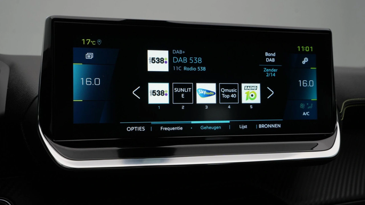 Peugeot e-2008 EV GT 50 kWh 136pk