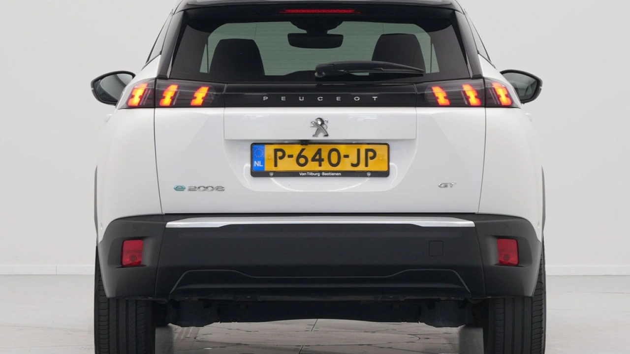 Peugeot e-2008 EV GT 50 kWh 136pk
