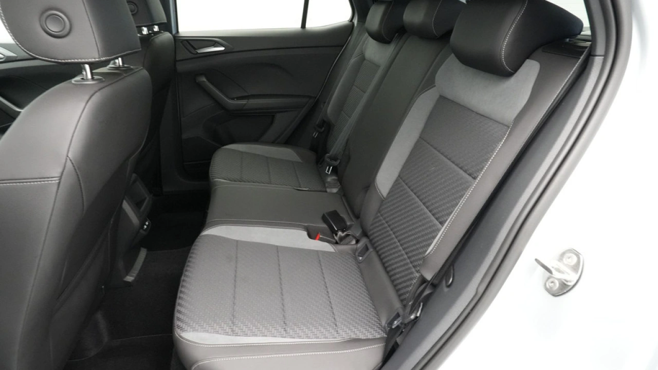 Volkswagen T-Cross 1.0 TSI 110pk DSG R-Line