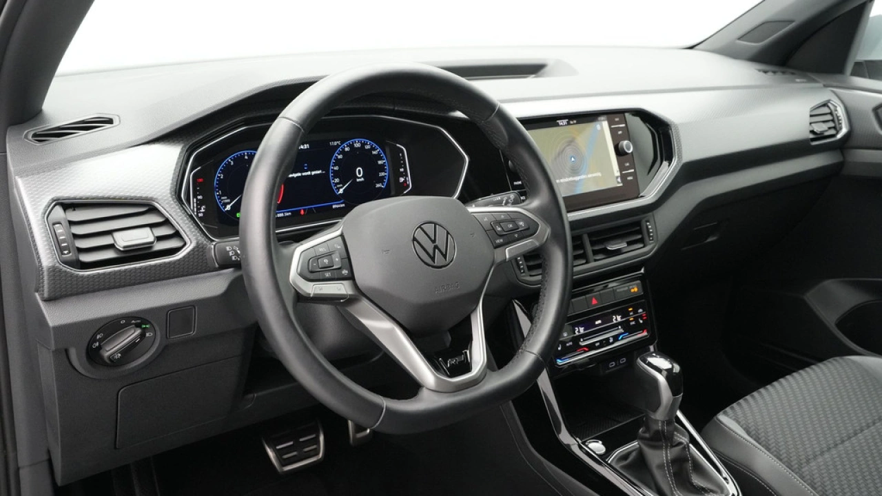 Volkswagen T-Cross 1.0 TSI 110pk DSG R-Line