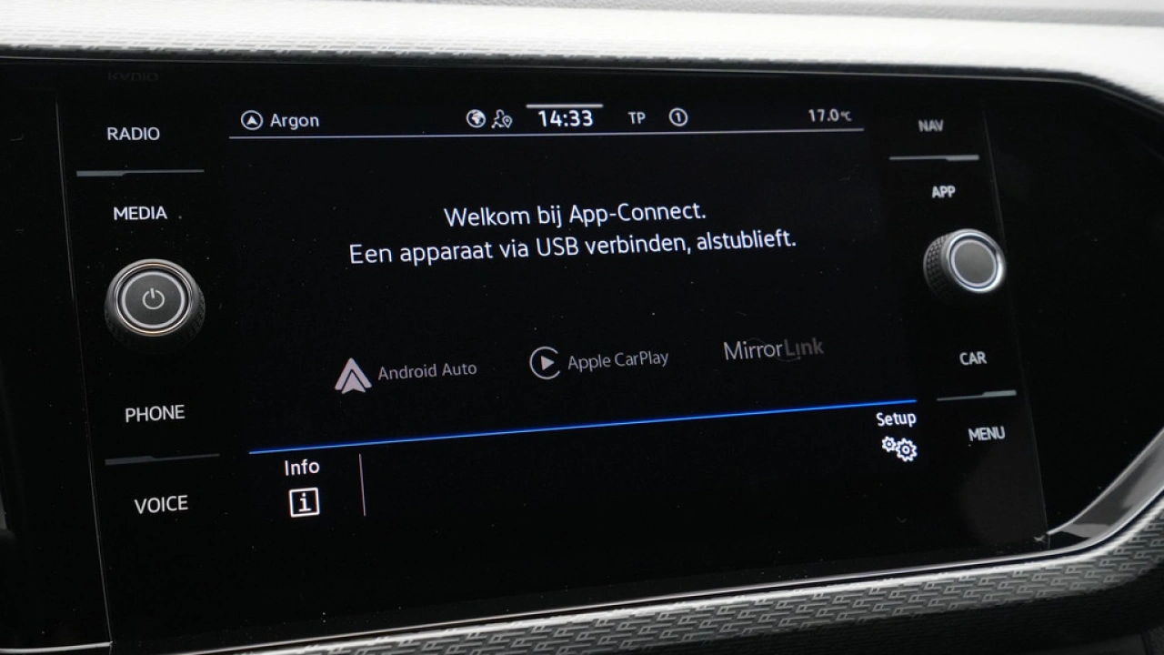 Volkswagen T-Cross 1.0 TSI 110pk DSG R-Line