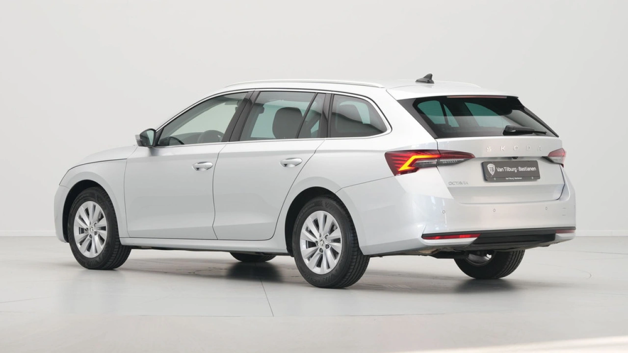 Škoda Octavia Combi 1.5 TSI MHEV Business Edition