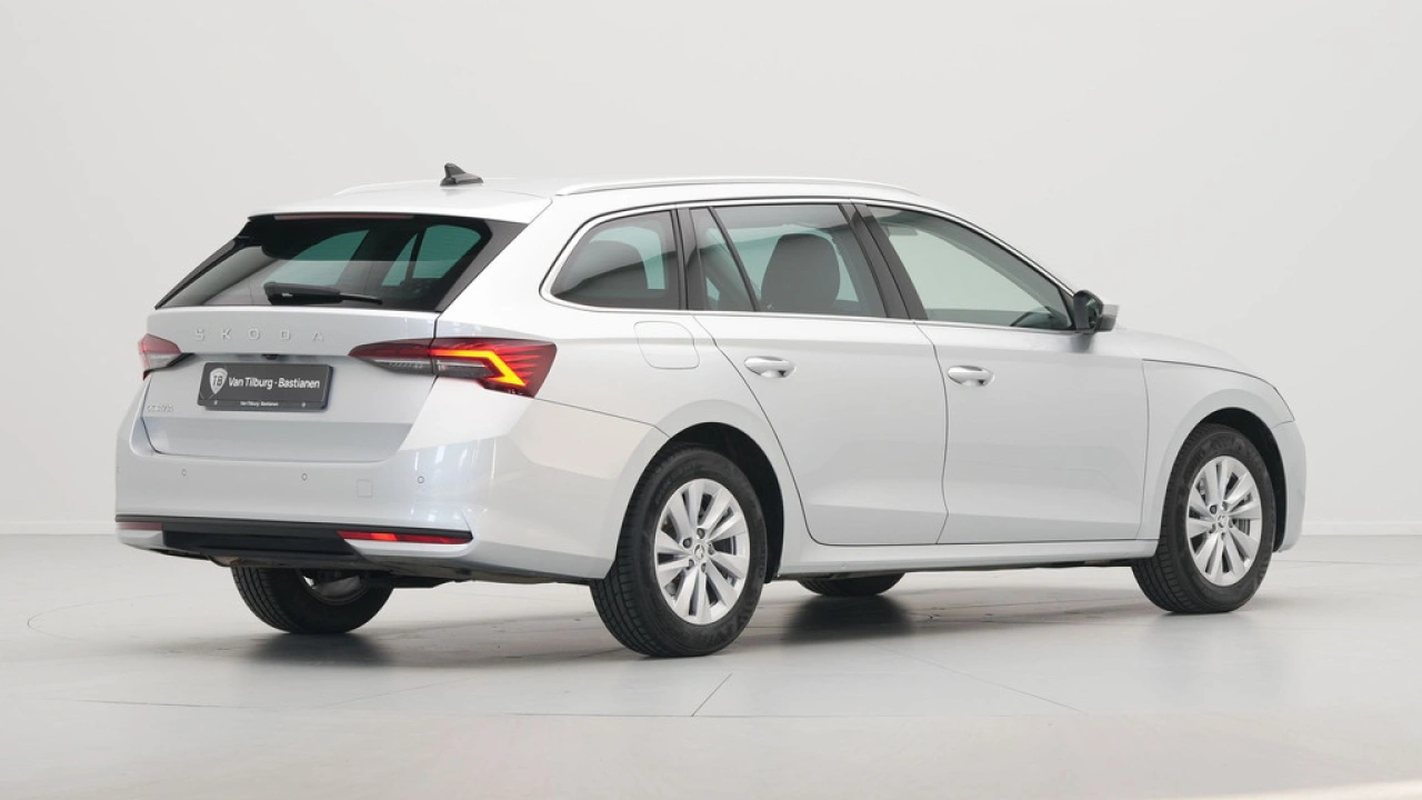Škoda Octavia Combi 1.5 TSI MHEV Business Edition