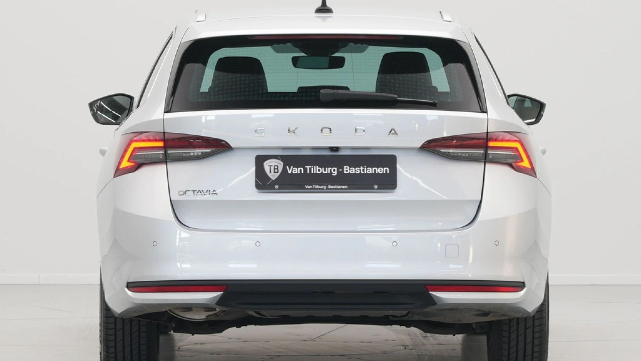 Škoda Octavia Combi 1.5 TSI MHEV Business Edition