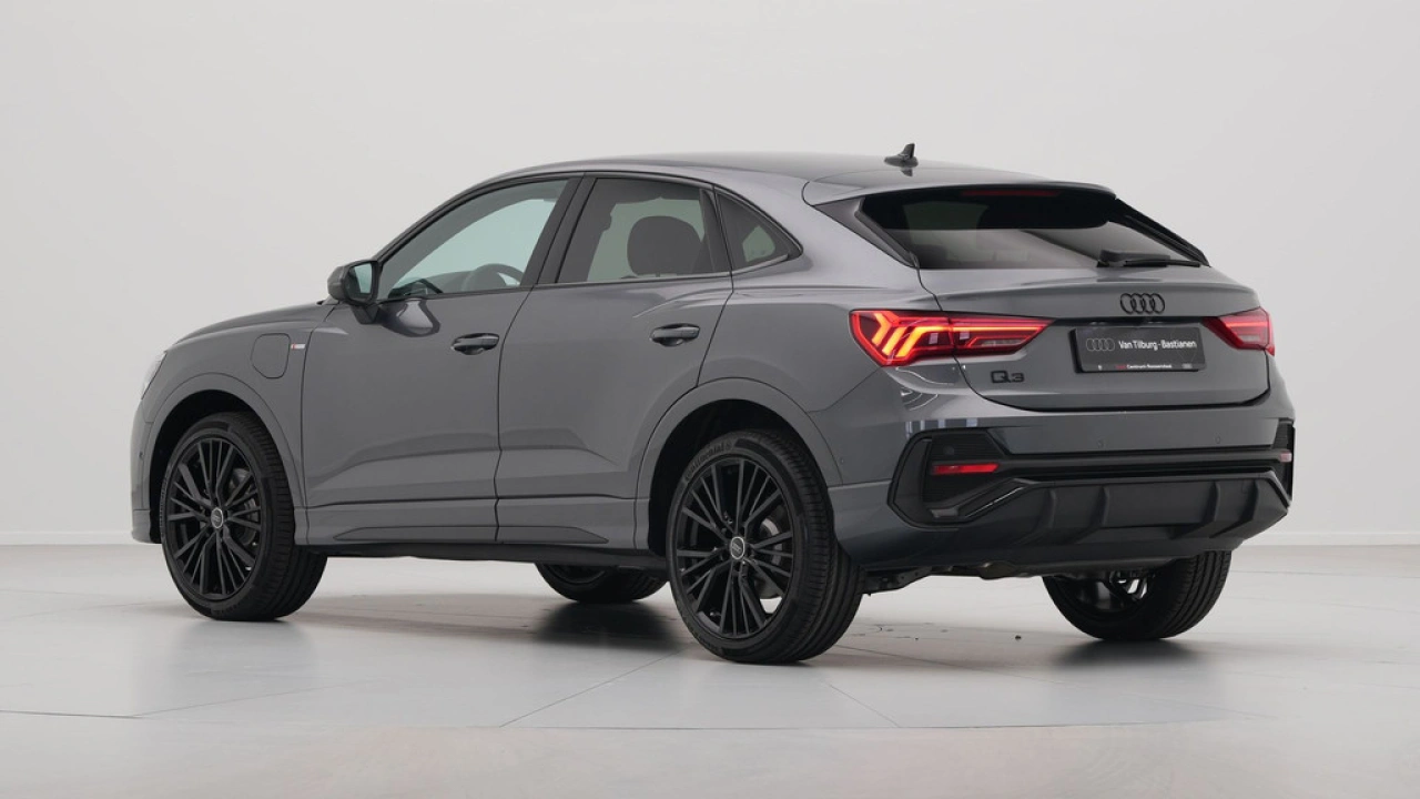 Audi Q3 Sportback 45 TFSI e S Edition