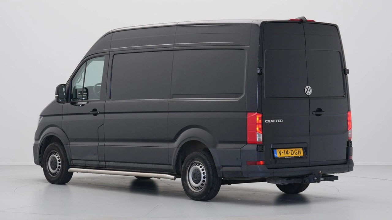 VW Bedrijfswagens Crafter 30 2.0 TDI 140pk DSG L3H3 Highline