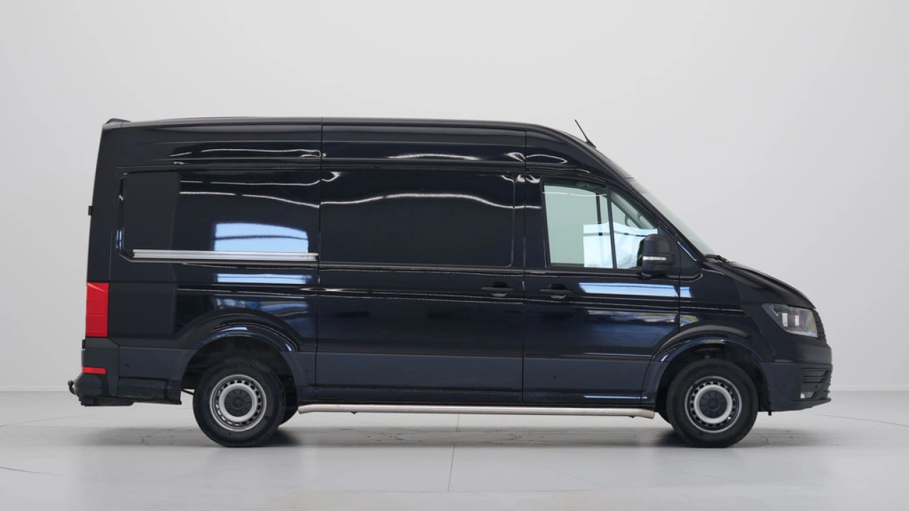 VW Bedrijfswagens Crafter 30 2.0 TDI 140pk DSG L3H3 Highline