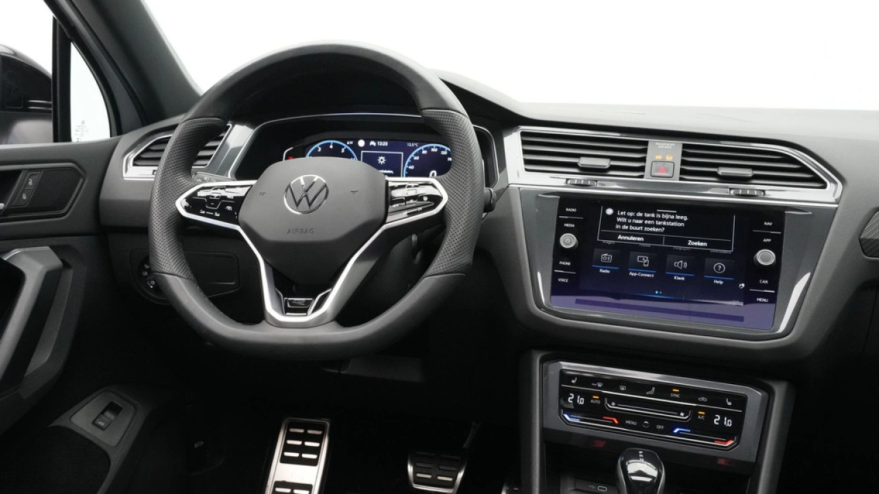 Volkswagen Tiguan 1.5 TSI 150pk DSG R-Line Business