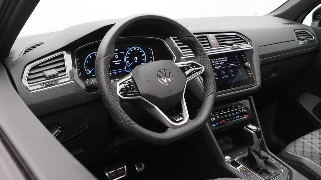 Volkswagen Tiguan 1.5 TSI 150pk DSG R-Line Business