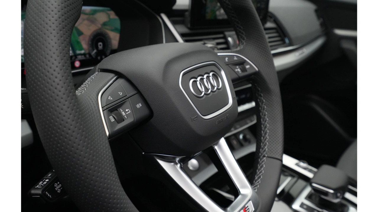 Audi Q5 S edition competition