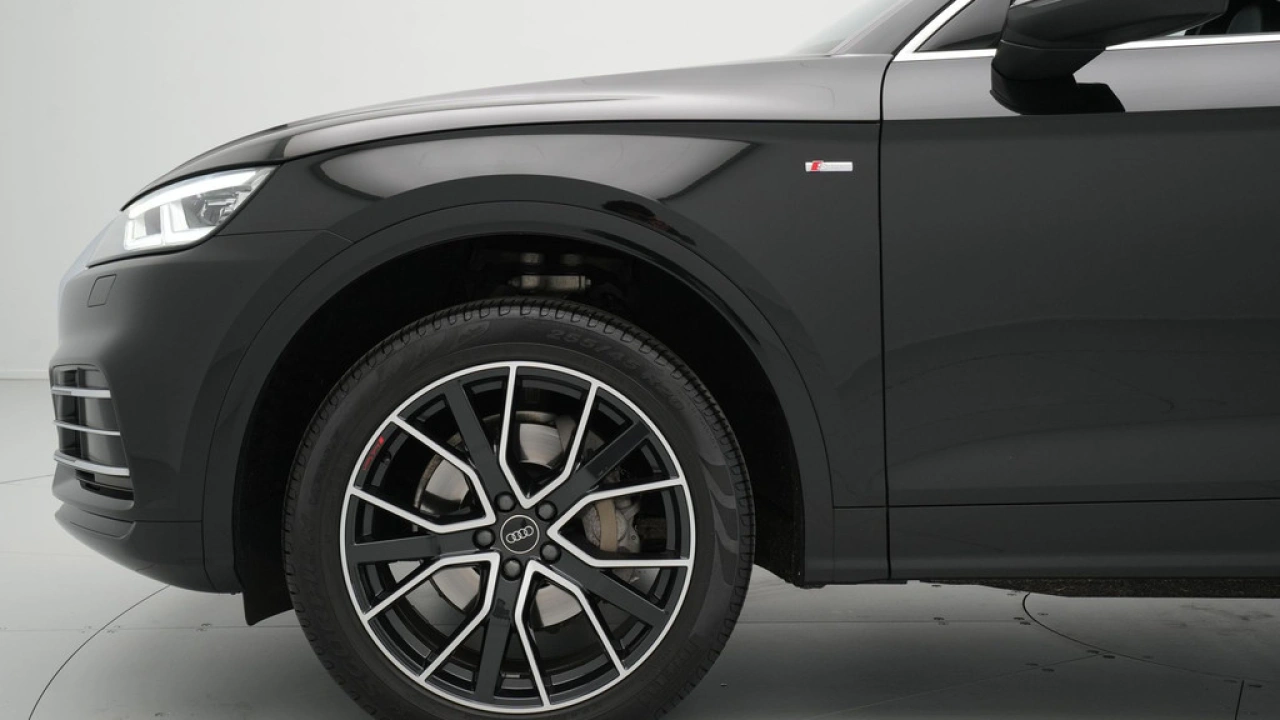 Audi Q5 2.0 TFSI quattro Sport S Line Edition