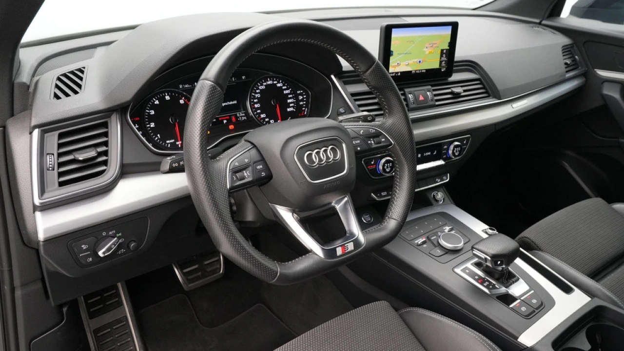 Audi Q5 2.0 TFSI quattro Sport S Line Edition