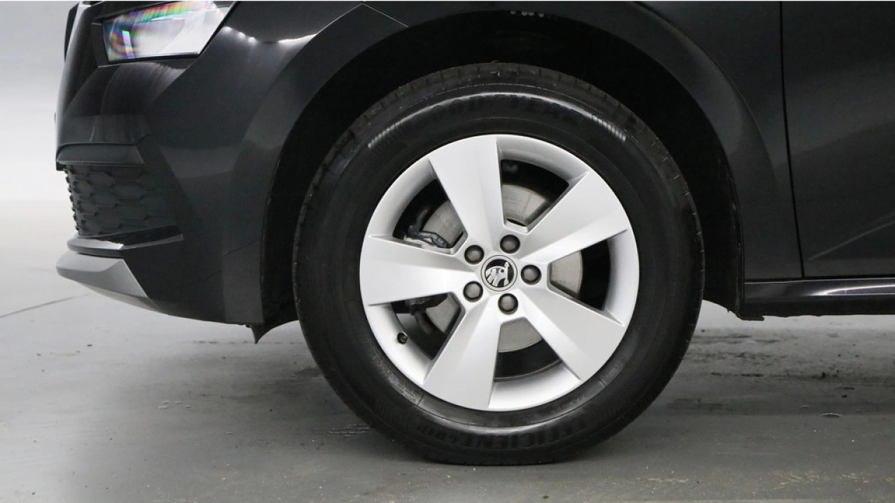 Škoda Kamiq 1.0 TSI 110pk Sport Business