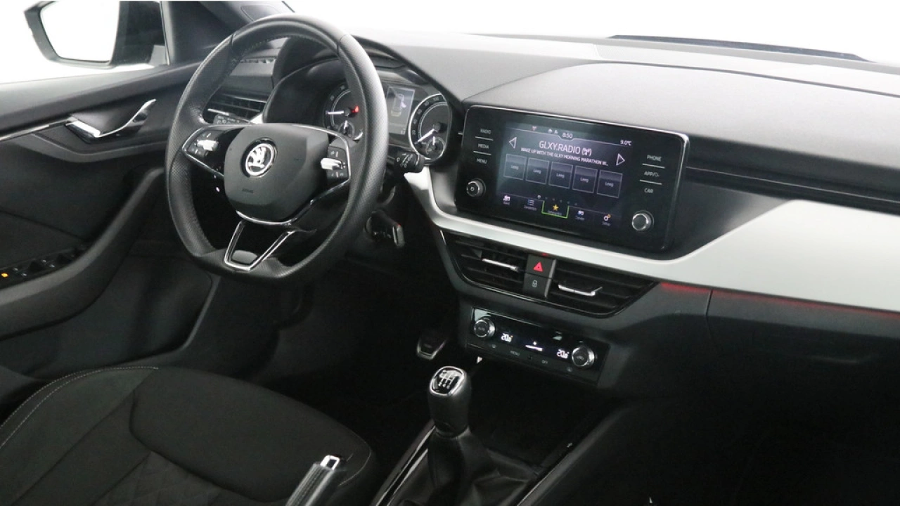 Škoda Kamiq 1.0 TSI 110pk Sport Business
