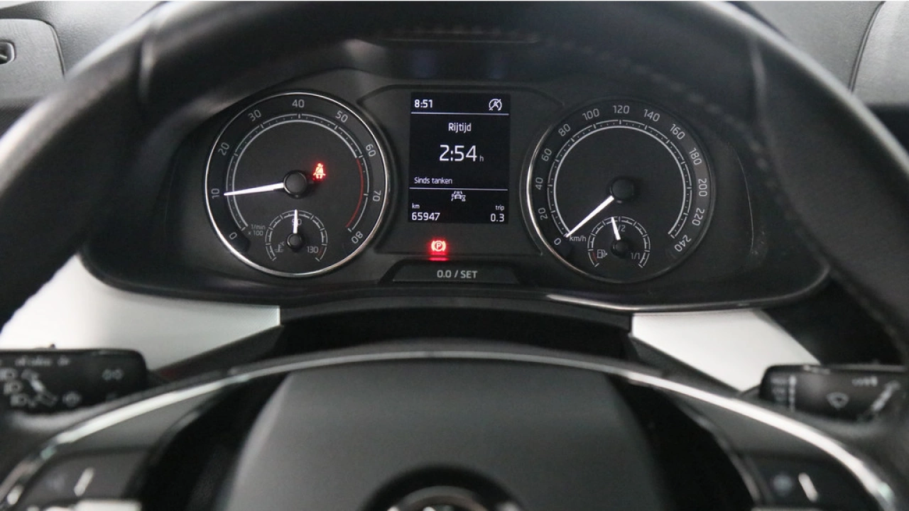 Škoda Kamiq 1.0 TSI 110pk Sport Business