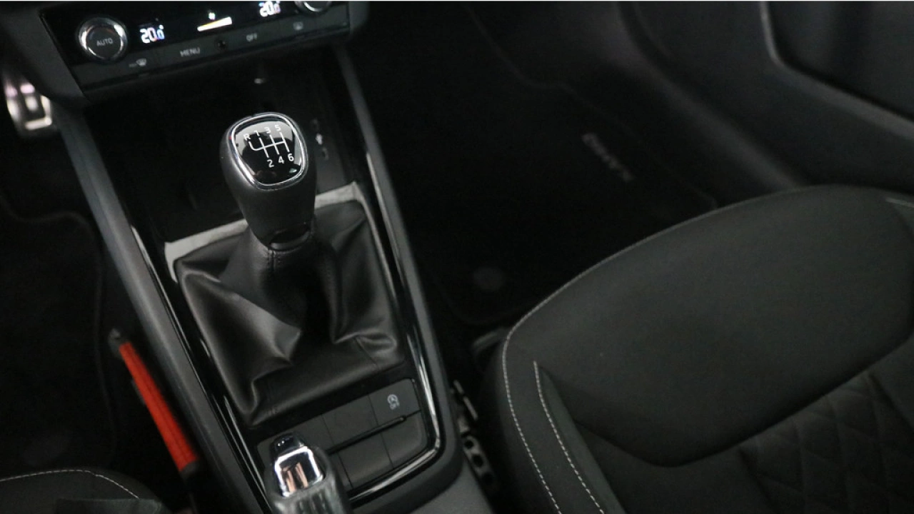 Škoda Kamiq 1.0 TSI 110pk Sport Business