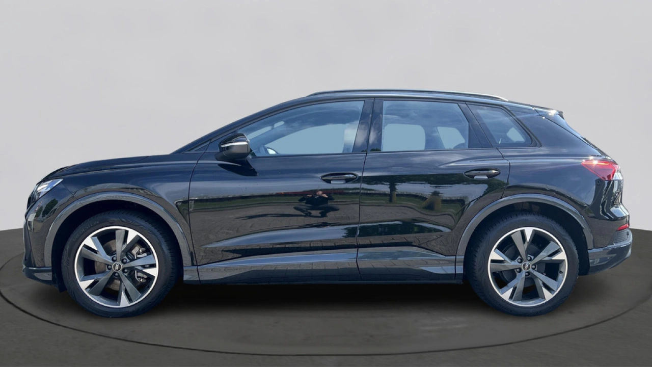 Audi Q4 e-tron 40 Advanced edition 77 kWh Matrix Led / Audi Sound / Elk. Achterklep