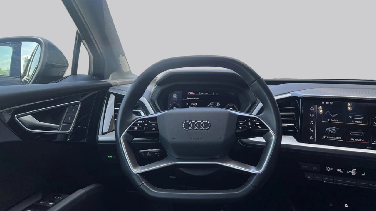Audi Q4 e-tron 40 Advanced edition 77 kWh Matrix Led / Audi Sound / Elk. Achterklep