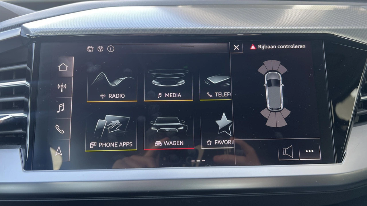 Audi Q4 e-tron 40 Advanced edition 77 kWh Matrix Led / Audi Sound / Elk. Achterklep
