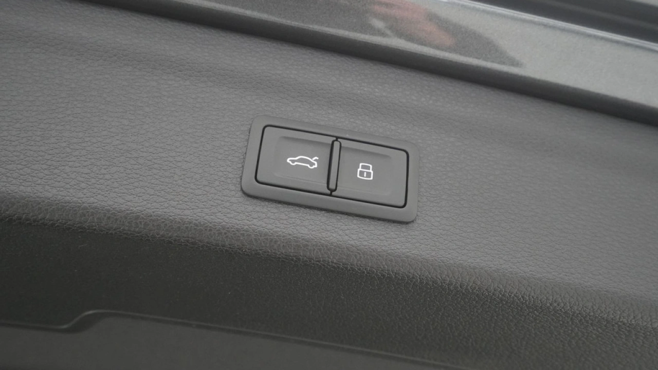 Audi Q3 45 TFSI e S edition