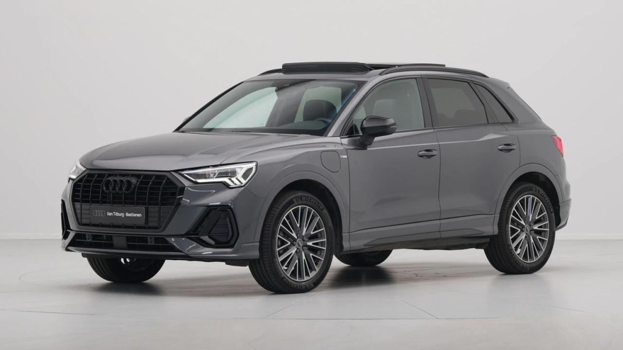 Audi Q3 45 TFSI e S edition