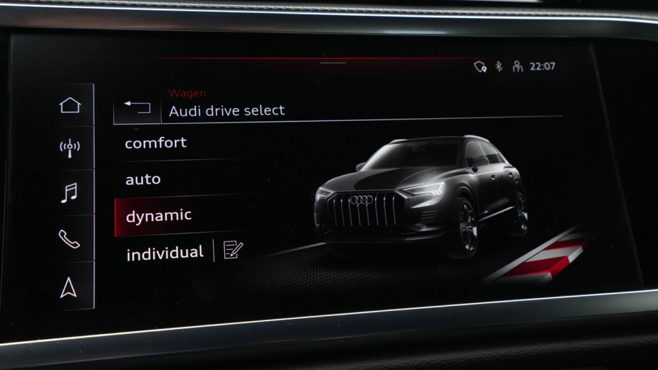 Audi Q3 45 TFSI e S edition