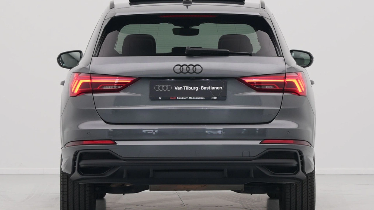 Audi Q3 45 TFSI e S edition