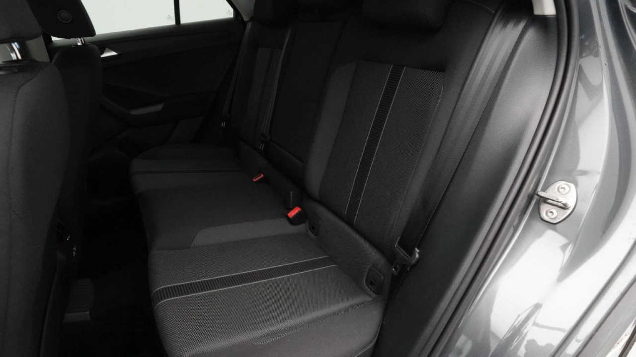 Volkswagen T-Roc 1.5 TSI 150pk DSG Oranje Edition