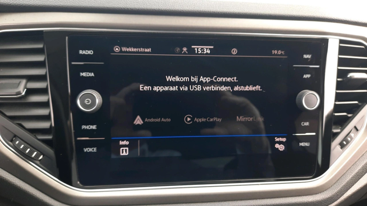 Volkswagen T-Roc 1.0 TSI Style | 17