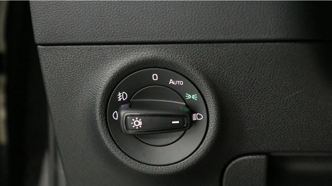 Škoda Karoq 1.5 TSI 150pk ACT Sportline Business DSG