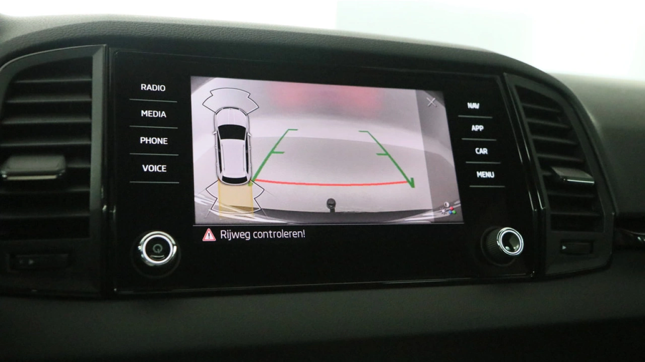 Škoda Karoq 1.5 TSI 150pk ACT Sportline Business DSG