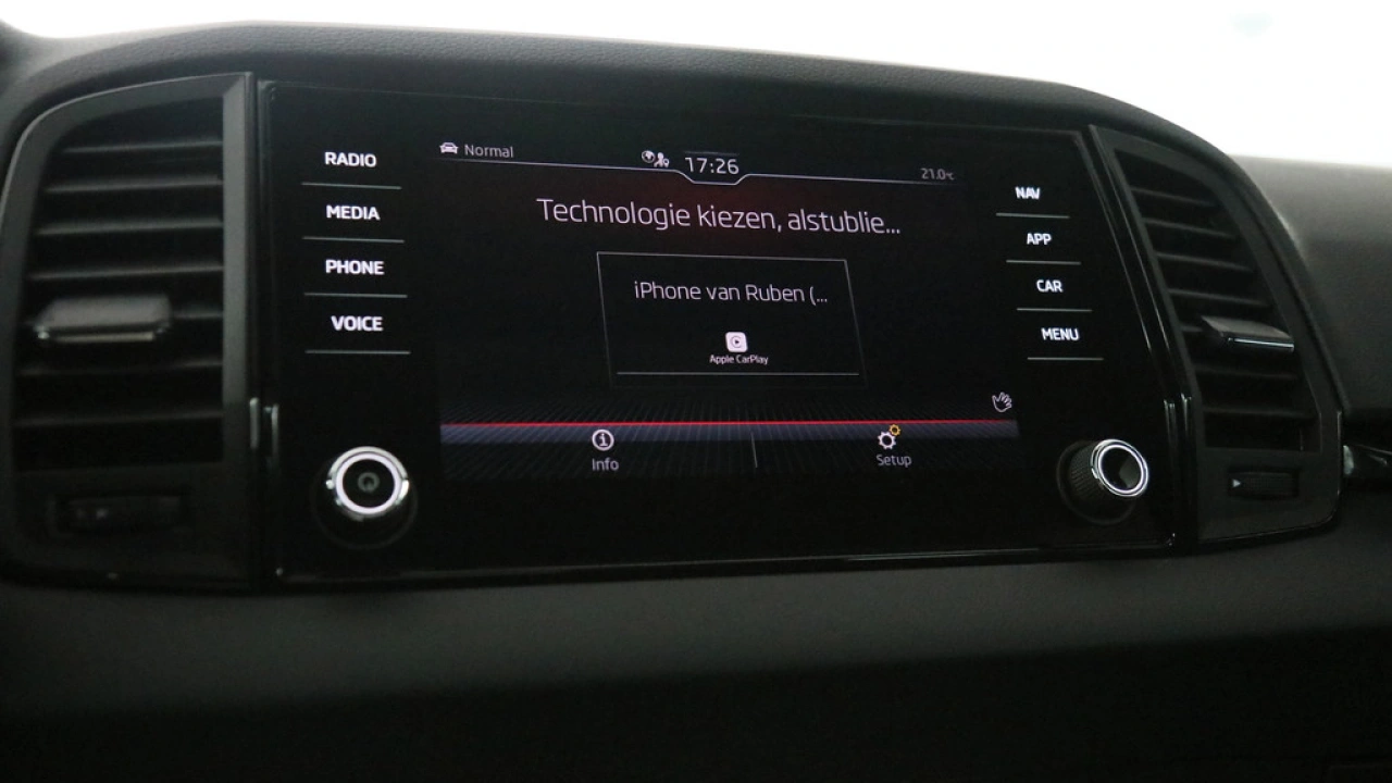 Škoda Karoq 1.5 TSI 150pk ACT Sportline Business DSG