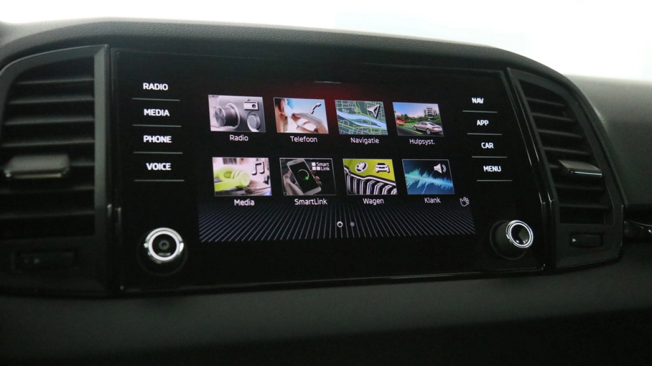 Škoda Karoq 1.5 TSI 150pk ACT Sportline Business DSG