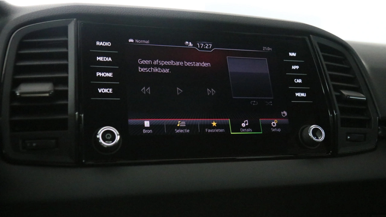 Škoda Karoq 1.5 TSI 150pk ACT Sportline Business DSG