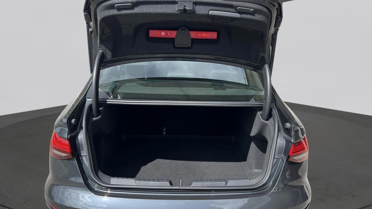 Audi A3 Limousine 30 TFSI 110pk Pro Line / Achteruitrijcamera / Carplay