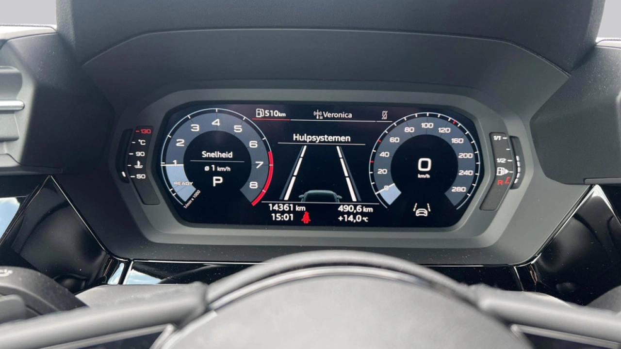 Audi A3 Limousine 30 TFSI 110pk Pro Line / Achteruitrijcamera / Carplay