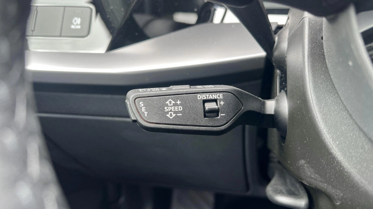 Audi A3 Limousine 30 TFSI 110pk Pro Line / Achteruitrijcamera / Carplay
