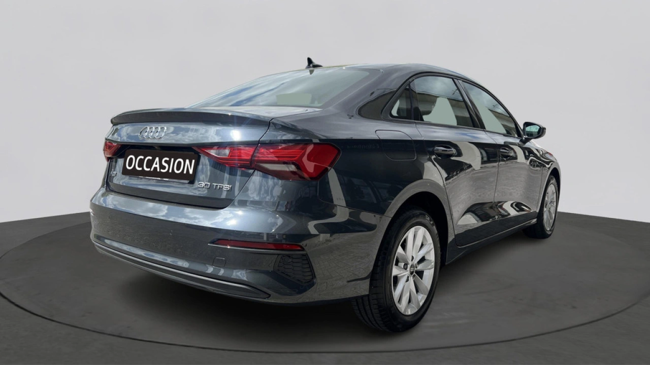 Audi A3 Limousine 30 TFSI 110pk Pro Line / Achteruitrijcamera / Carplay