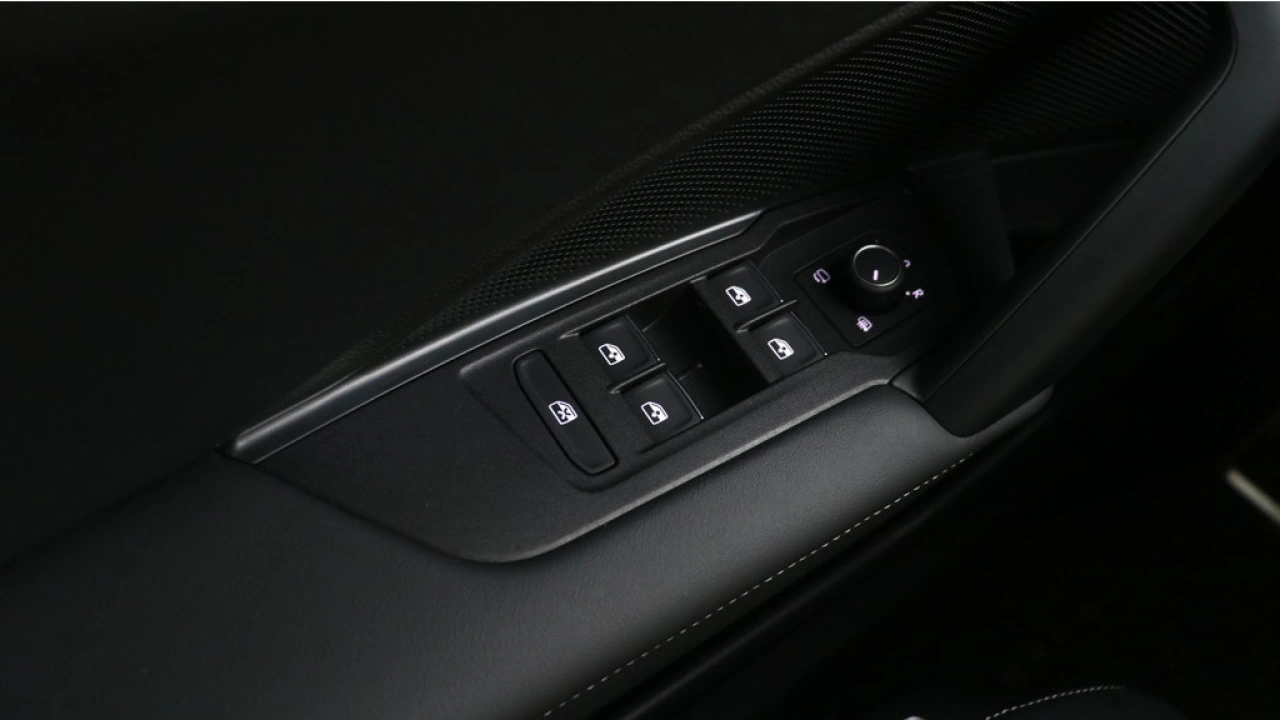 Volkswagen Tiguan 1.5 eHybrid 204pk DSG R-Line Business