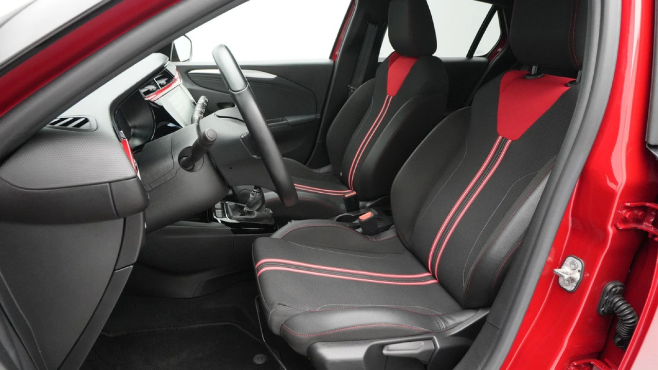 Opel Corsa 1.2 102pk GS Line