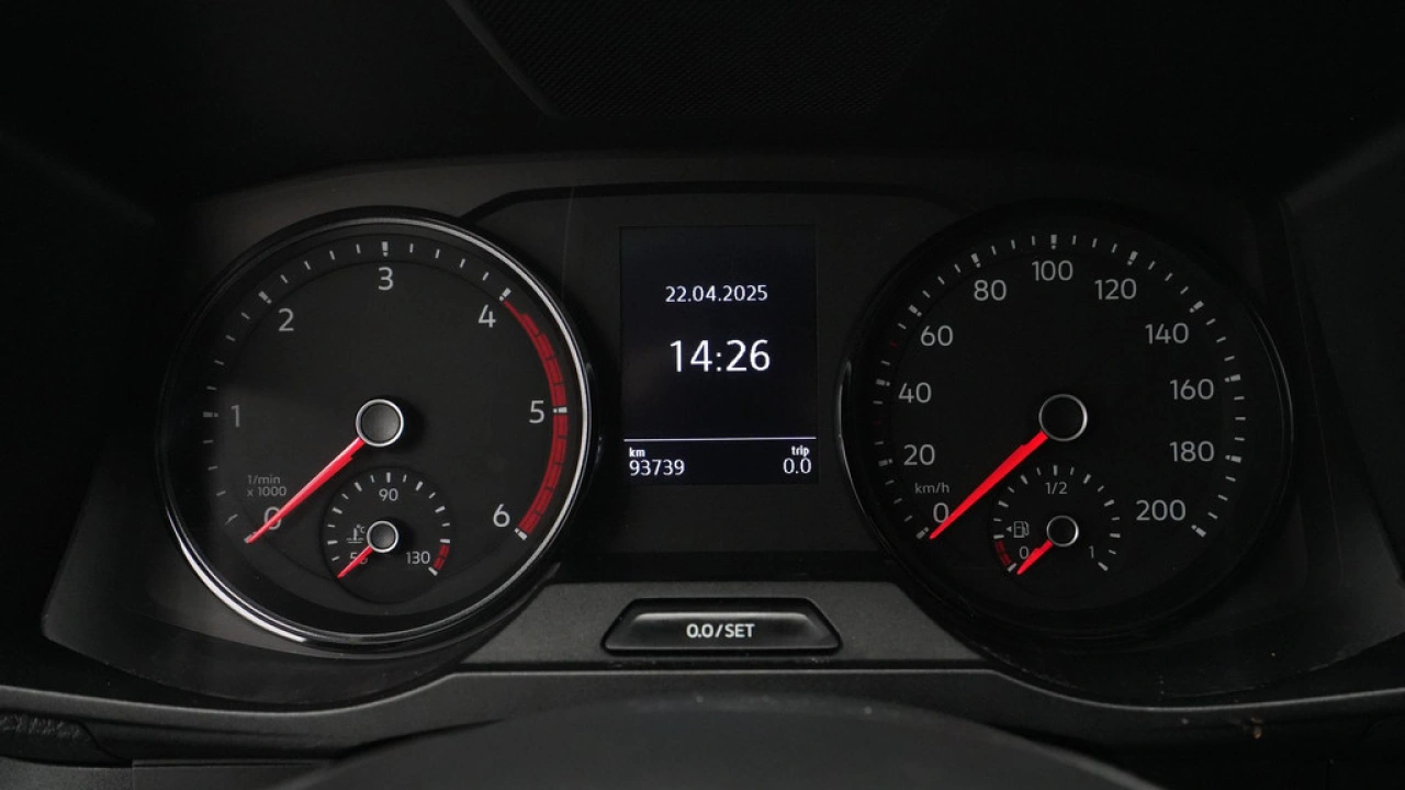 VW Bedrijfswagens Crafter 30 2.0 TDI L3H2 Economy Business