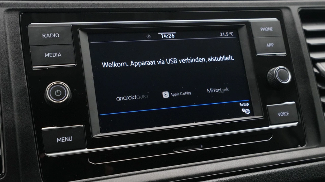 VW Bedrijfswagens Crafter 30 2.0 TDI L3H2 Economy Business