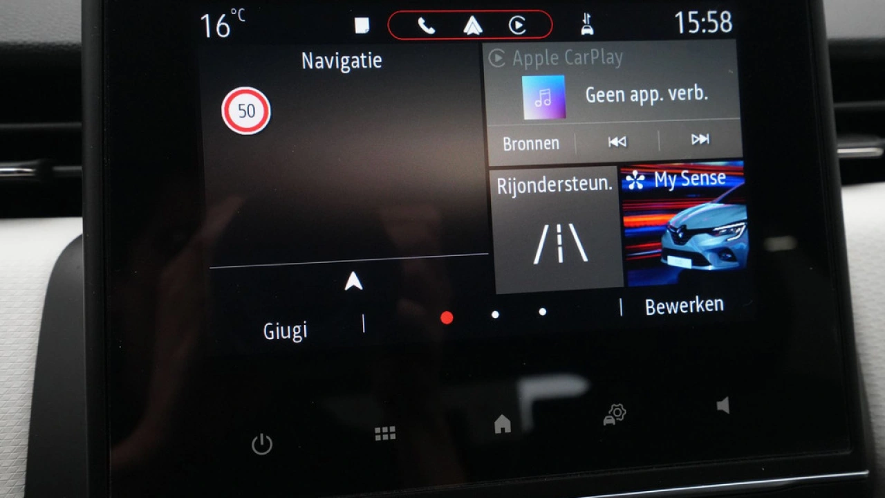 Renault Clio 1.6 E-Tech Hybrid 145 Intens