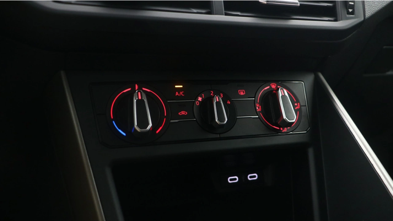 Volkswagen Polo 1.0 TSI 95pk Comfortline Navigatie Airco