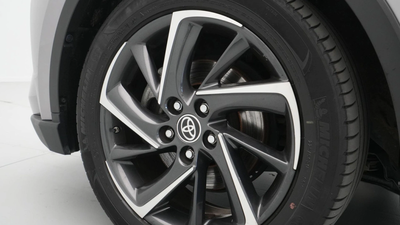 Toyota C-HR 2.0 Hybrid 184pk Style